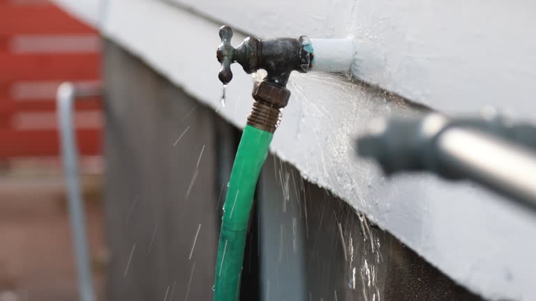 Best Storm Damage Siding Repair  in Harahan, LA